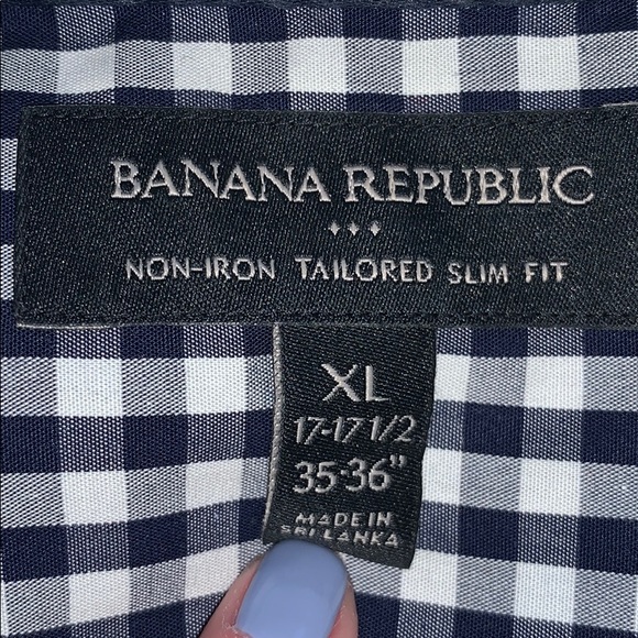 BR Men’s dress button down - Picture 2 of 3